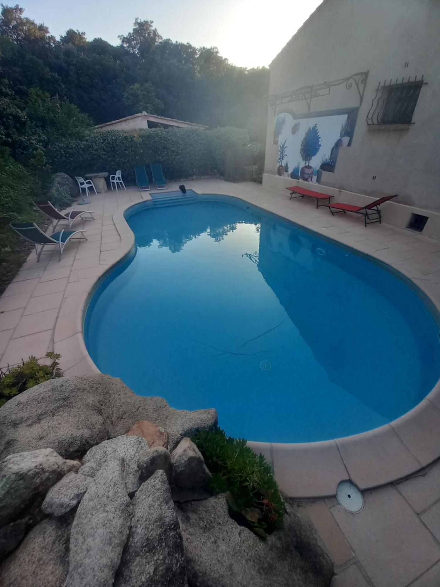 Appartement Climatise 35 M2 Pour 1 Couple - Piscine Partagee - Porto-Vecchio  Eksteriør billede